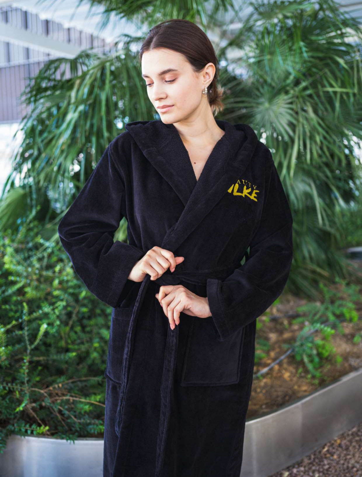 bathrobe