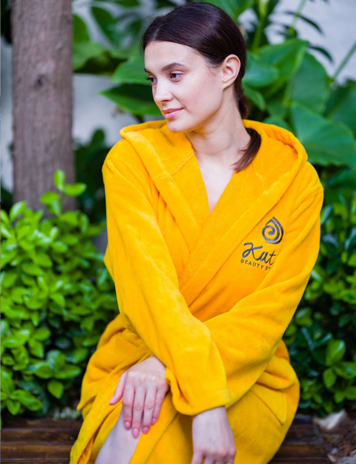 bathrobe