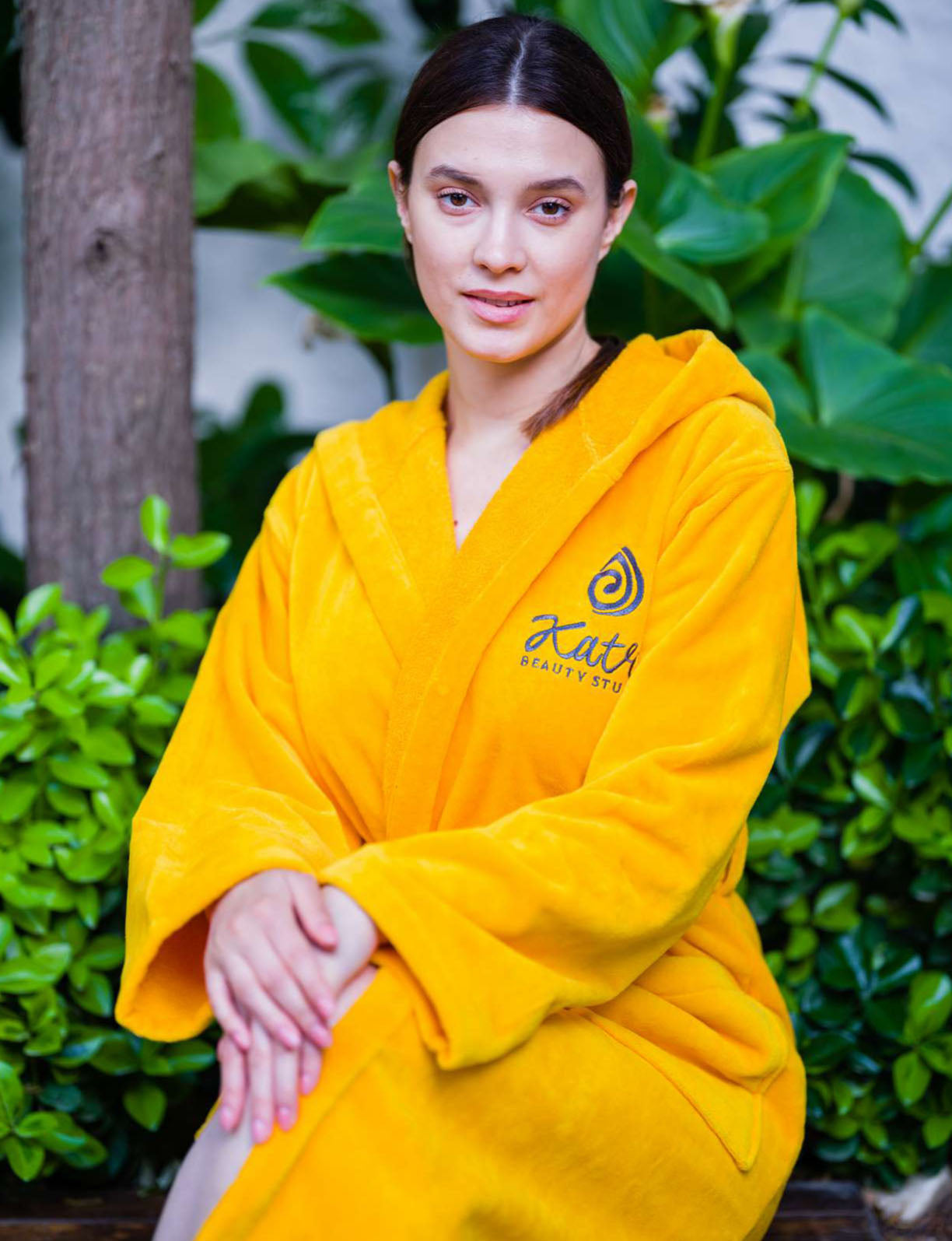 bathrobe