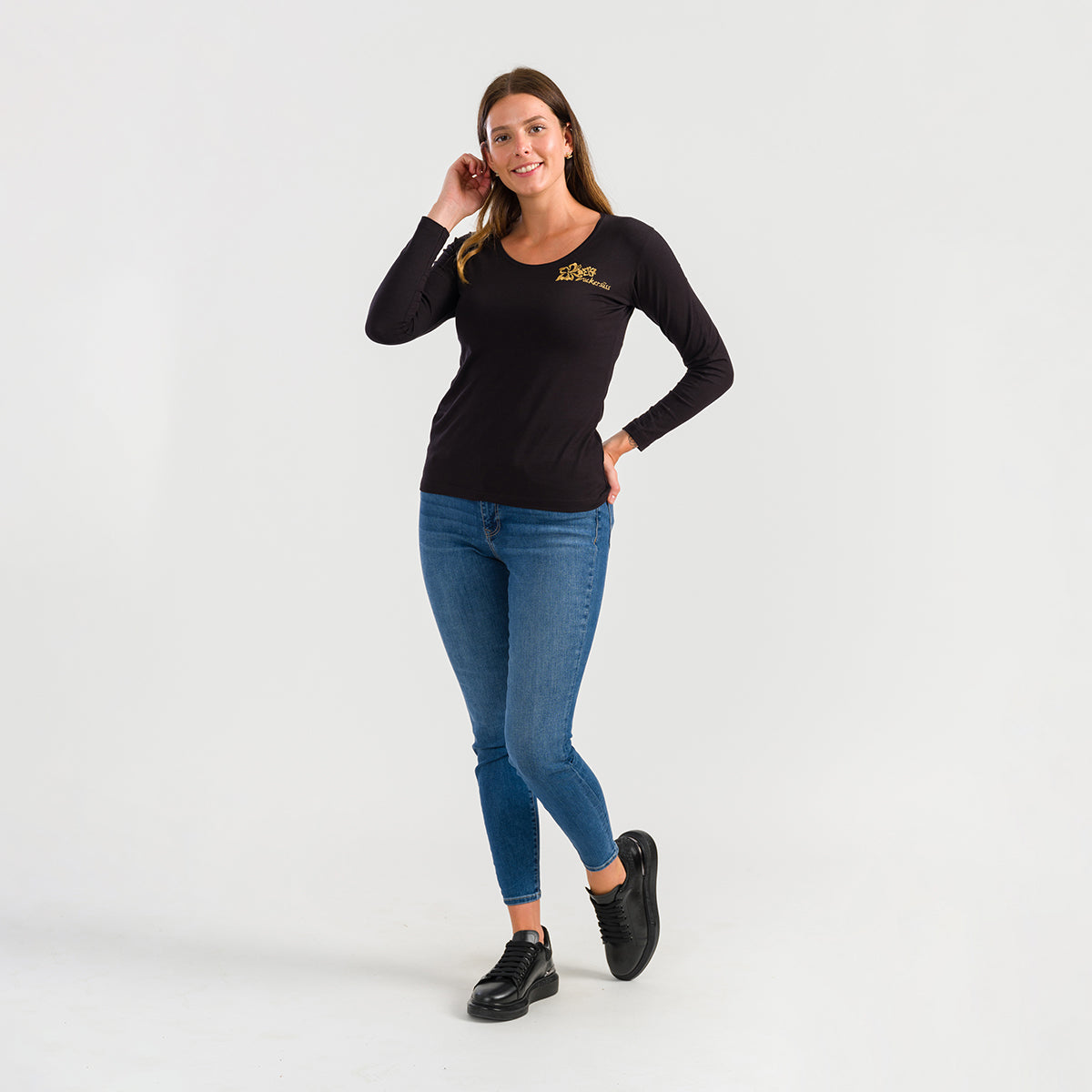 Long-sleeved T-shirt