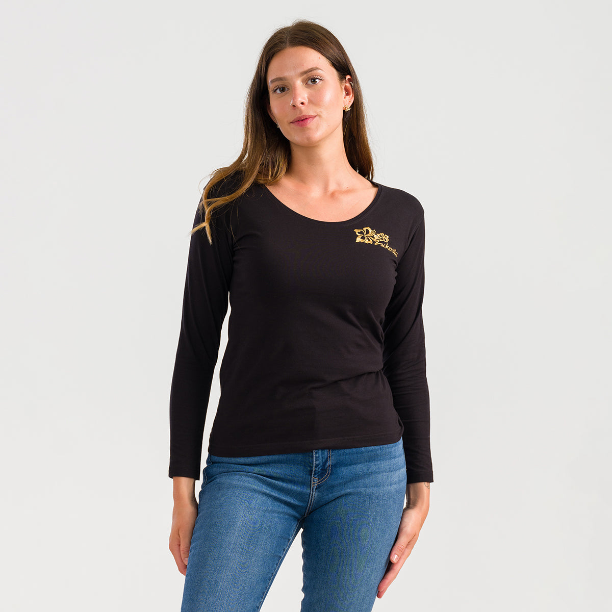 Long-sleeved T-shirt