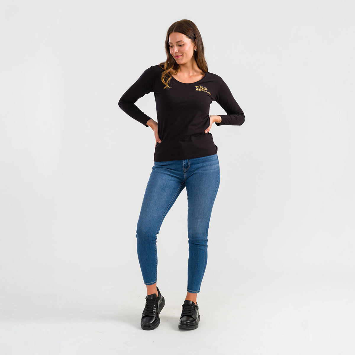 Long-sleeved T-shirt
