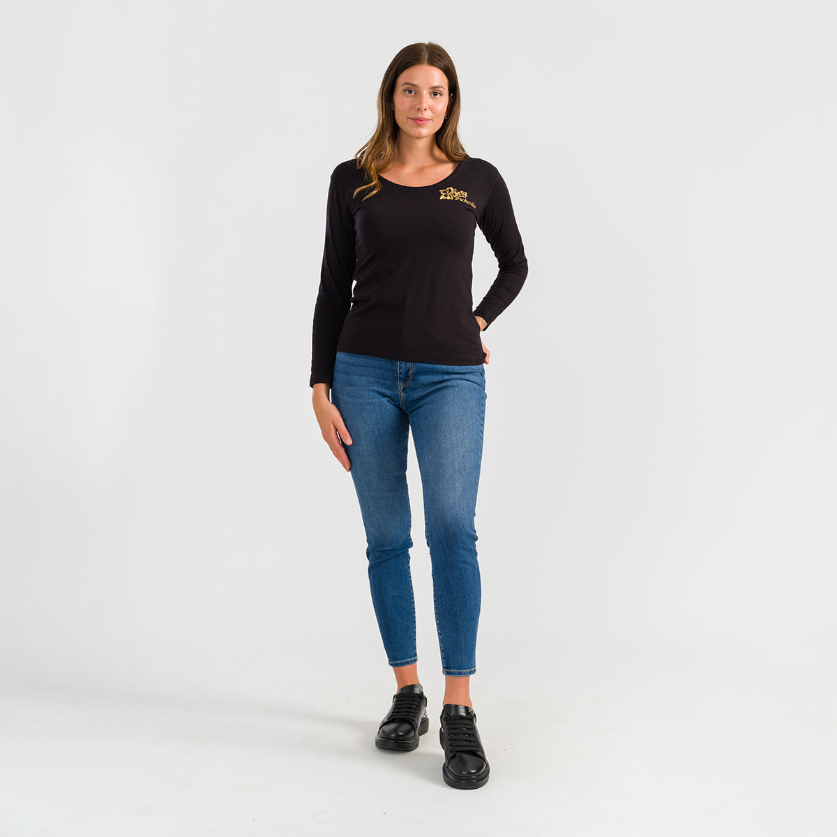 Long-sleeved T-shirt