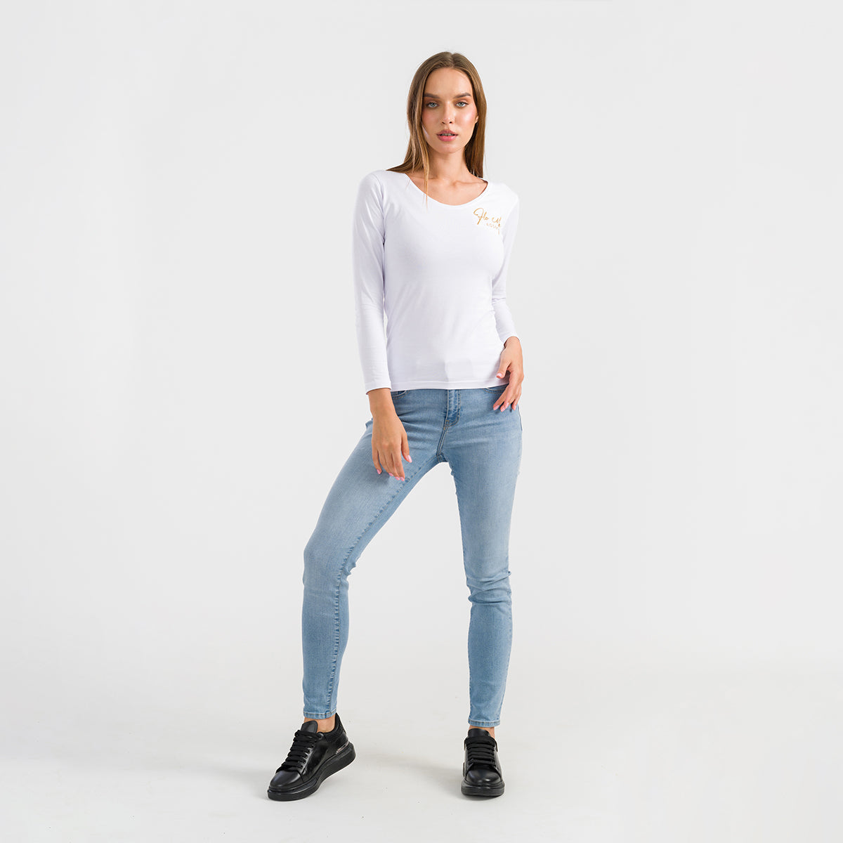 Long-sleeved T-shirt