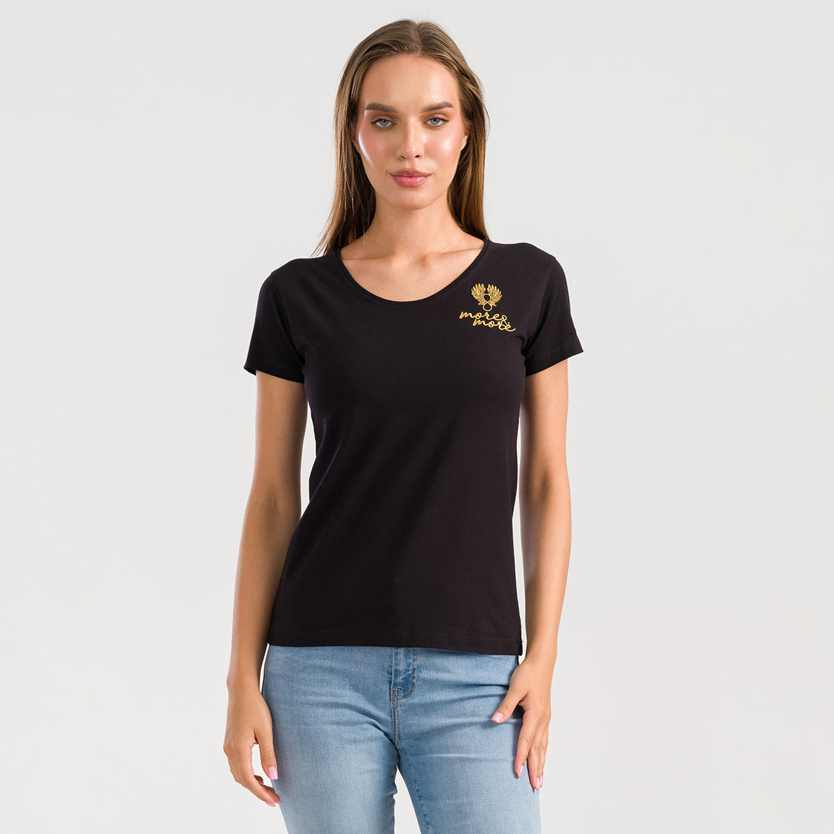 Round neck T-shirt