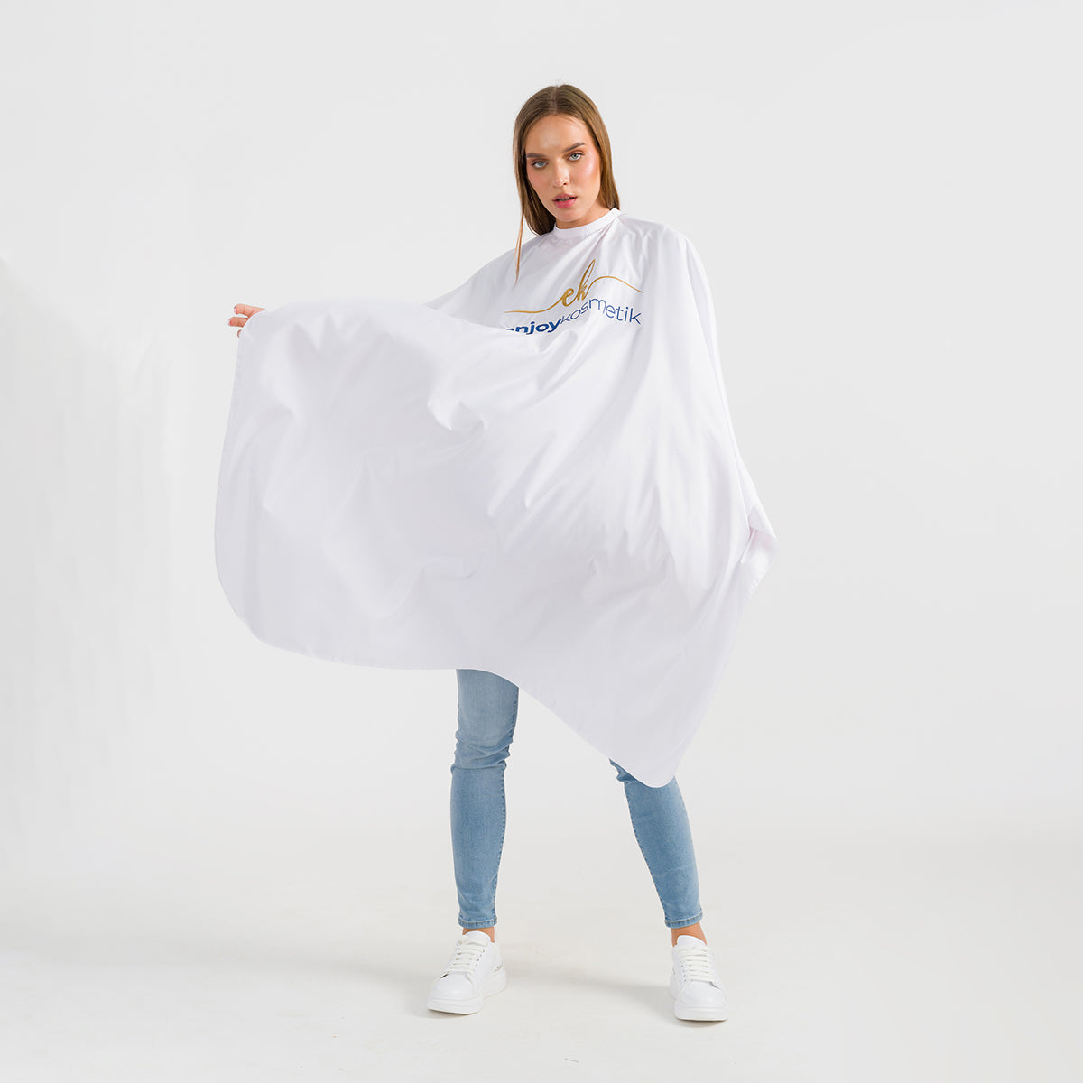 Hairdressing cape