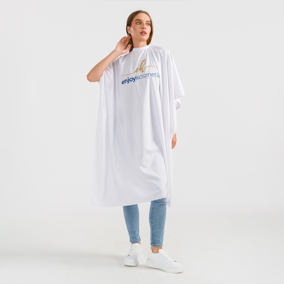 Hairdressing cape