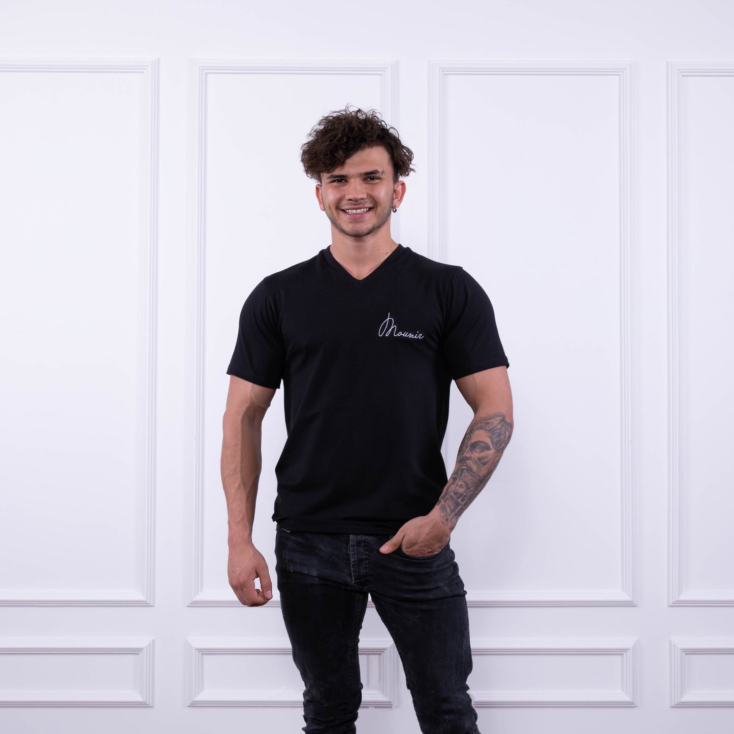 Men's V-neck T-shirt