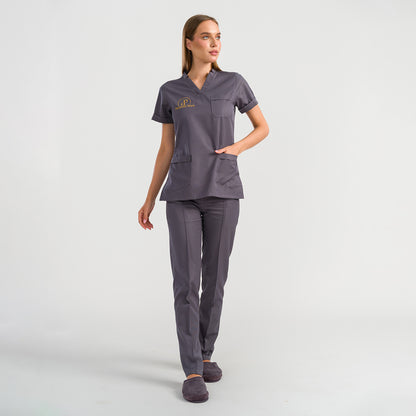 Uniform ''V Ausschnitt Modell''