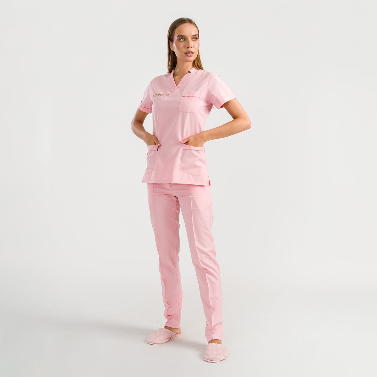 Uniform ''V Ausschnitt Modell''