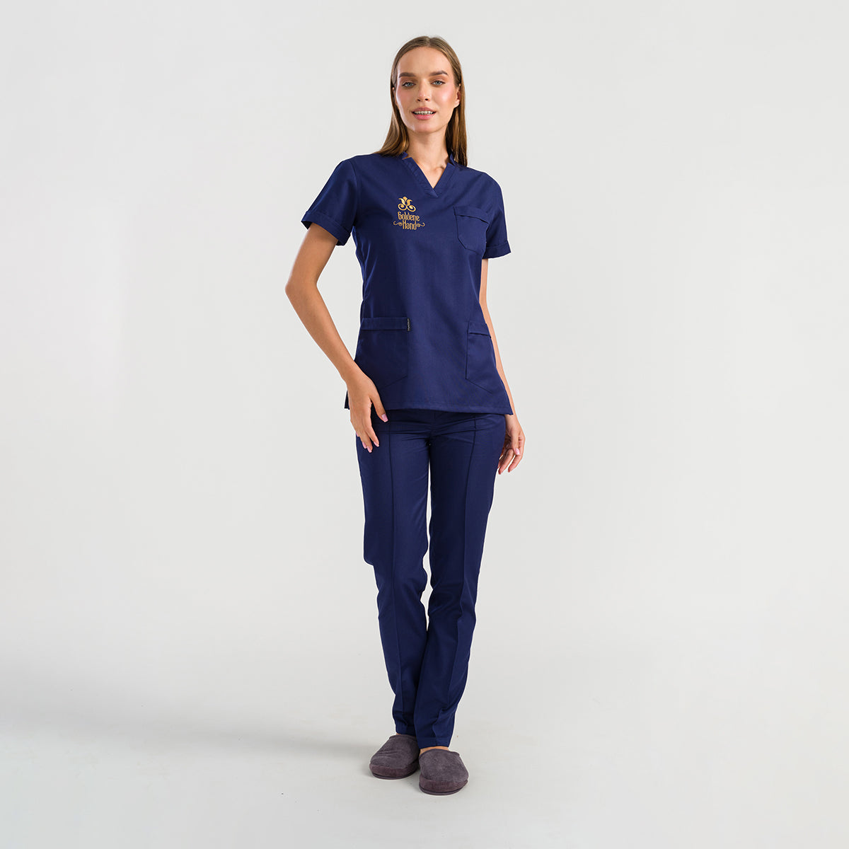 Uniform ''V Ausschnitt Modell''